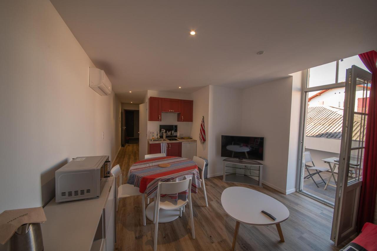 Du Large Appartement Bayonne Buitenkant foto